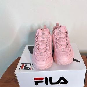 NIB- Disruptor ll Patent Flag Women 8 Pink Fila Sneakers